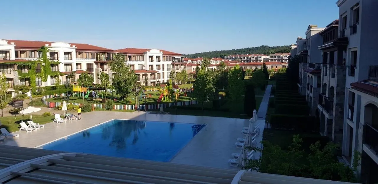 Relax Studio Sozopol 0*,